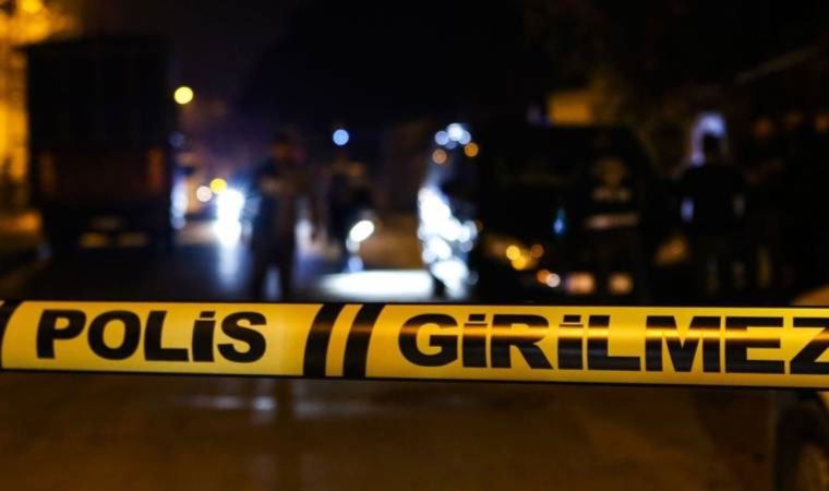 Antalya'da polis memuru aracında ölü bulundu