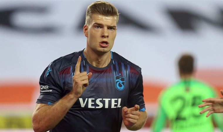 Alexander Sörloth'tan Beşiktaş ve transfer iddialarına yanıt