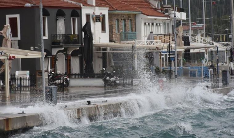 Meteoroloji uyardı: Ege Denizi'nde fırtına bekleniyor