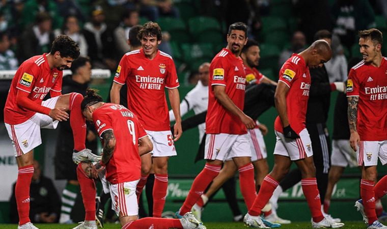 Dev maçta Benfica, Sporting'i 2 golle yıktı!