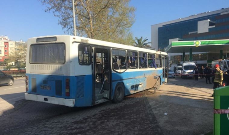 Bursa'da, infaz koruma memurlarını taşıyan otobüste patlama