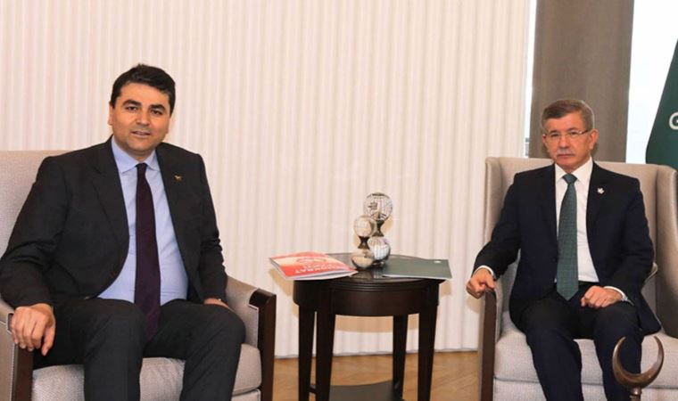 Kulis: Davutoğlu, Gültekin Uysal'a o tweetini sormuş