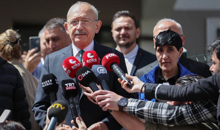 Kılıçdaroğlu, elektriği kesilen bir aileyi daha ziyaret etti: 'Hiçbirimiz aydınlıkta değiliz'