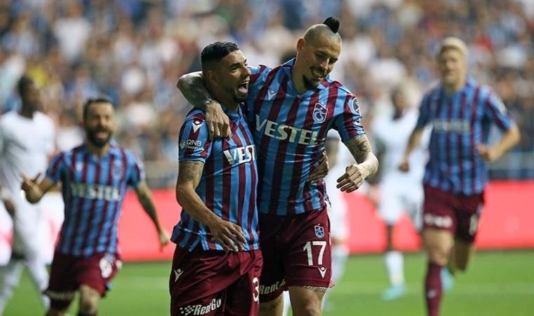 Spor Toto Süper Lig'in 35. haftasında şampiyonluk heyecanı