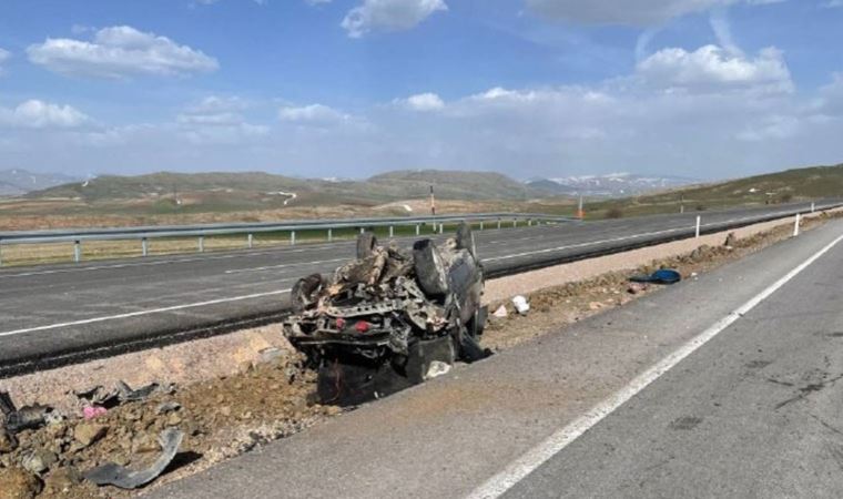 Bayram tatiline giden öğrenciler kaza geçirdi: 1’i ağır 4 yaralı