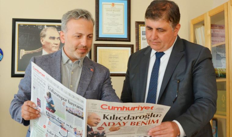 'Cumhuriyet en saygın gazete'