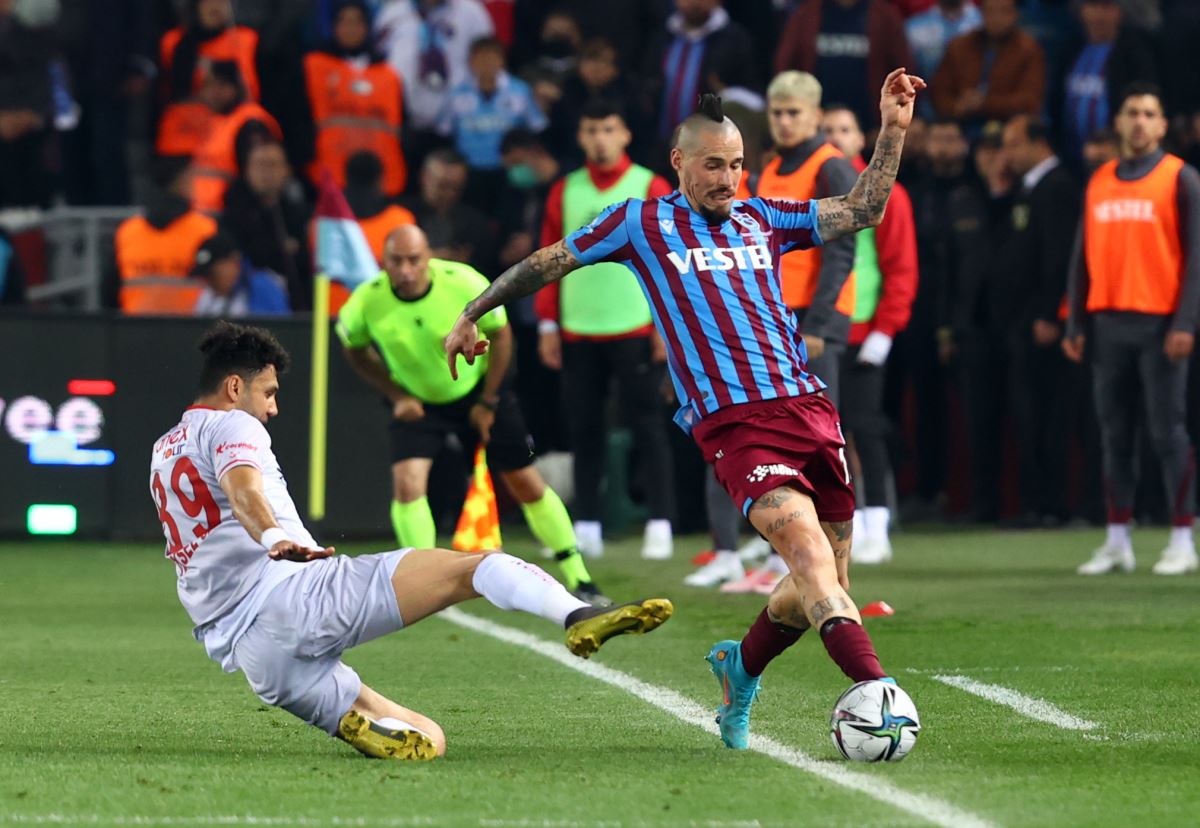 38 yıl aranın ardından şampiyon Trabzonspor! Trabzonspor 2-2 Antalyaspor