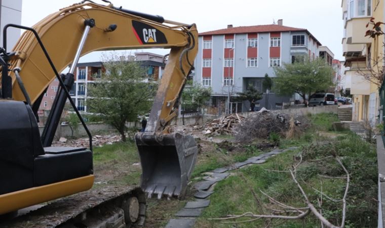 'Fıkra' değil, gerçek: Adresi karıştırdı, yanlış binayı yıktı