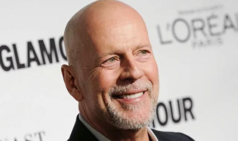 Oyunculuğu bırakmıştı: Afazi teşhisi konulan Bruce Willis'ten ilk fotoğraf