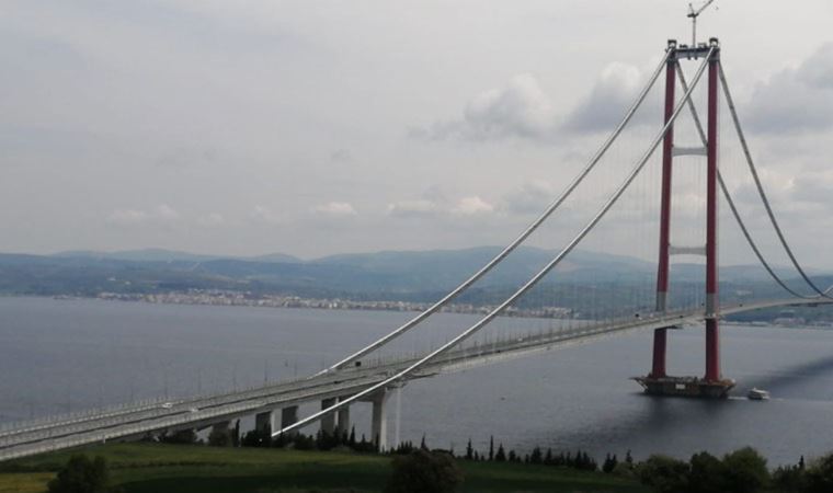 Çanakkale'de bu sene bayram tatilinde feribotlar da köprü de boş kaldı