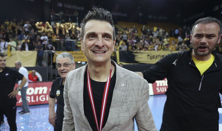 VakıfBank, Giovanni Guidetti yönetiminde tarih yazmaya devam ediyor