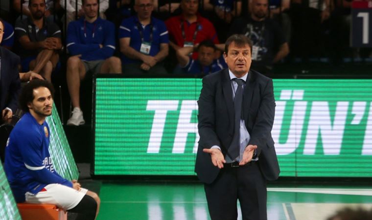 Ergin Ataman: Hedefimizi tamamen Türkiye Şampiyonluğu'na çevirdik