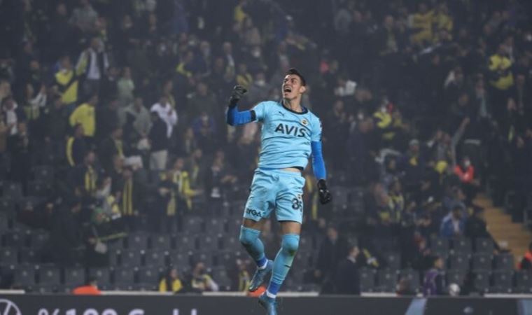 Berke Özer'den Fenerbahçe'ye veda!