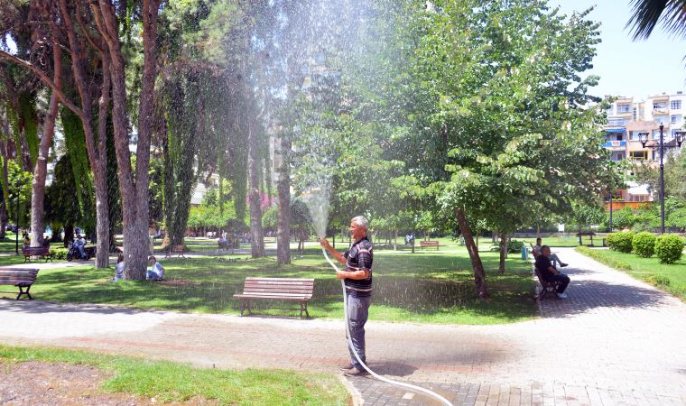 Adana'da hava sıcaklığı 40 dereceye dayandı