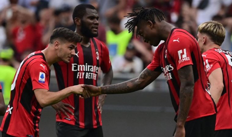 Franck Kessie, Milan'a veda etti