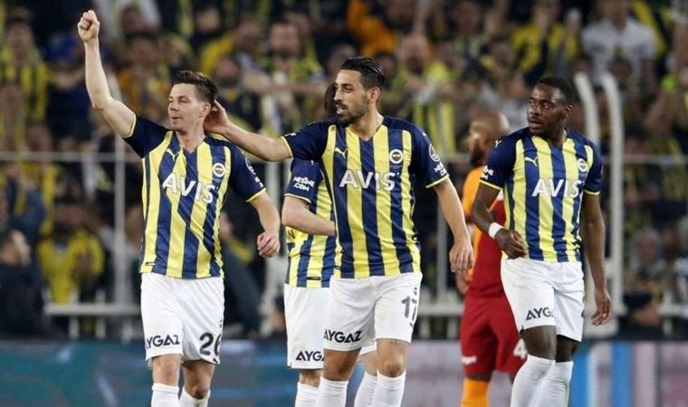 Fenerbahçeli İrfan Can Kahveci rotayı çizdi