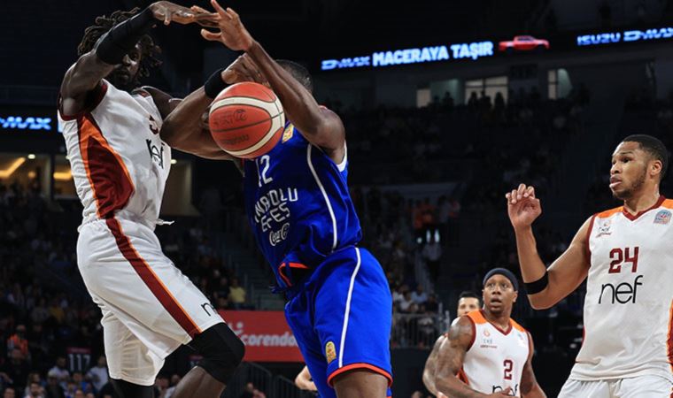 Anadolu Efes seriyi eşitledi! Anadolu Efes 91-77 Galatasaray Nef