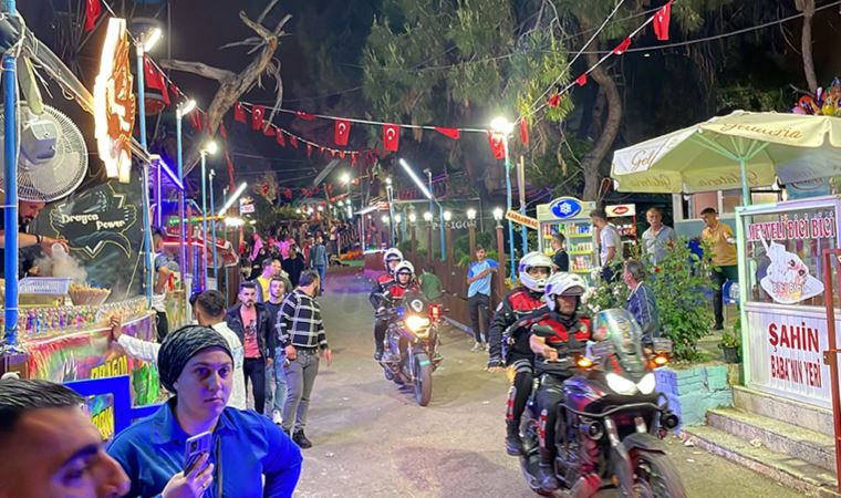 Adana'da lunaparkta ortalık karıştı: Yaralılar var