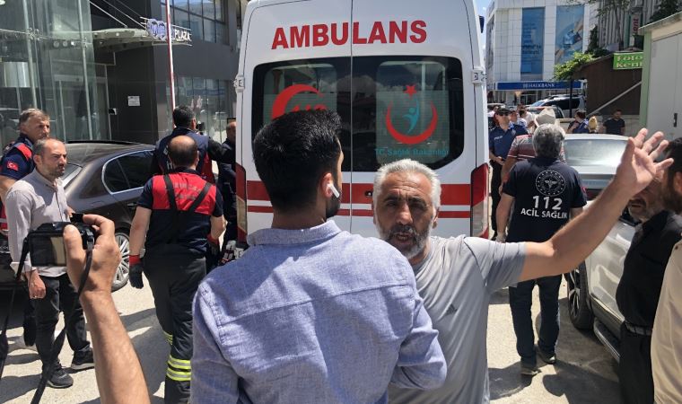 Erzincan’da göçük: 2 işçi hastaneye kaldırıldı