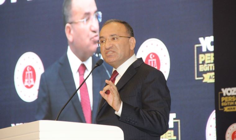 Bakan Bozdağ: 'Hakim ve savcılarımız kimsenin şamar oğlanı değildir'