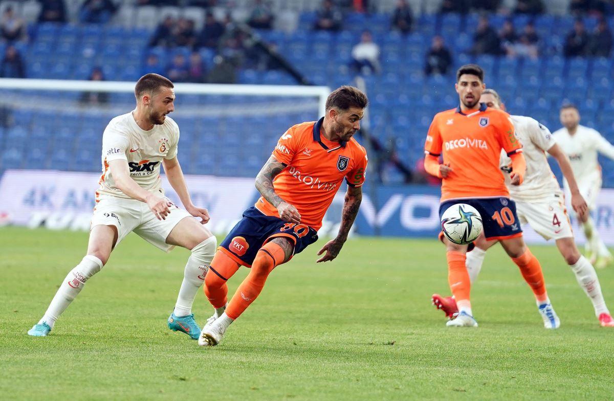 Başakşehir ile Galatasaray yenişemedi! Başakşehir 0-0 Galatasaray