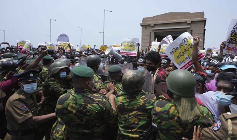 Sri Lanka’daki gösterilerde yaşanan şiddet olayları sonrası askeri birlikler devreye girdi