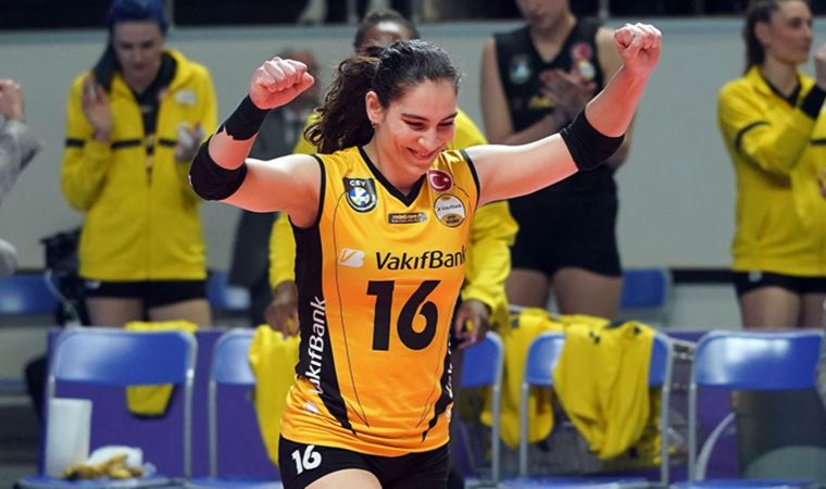 VakıfBank oyuncusu Aylin Acar: Güçlü bir şekilde zafere ulaşmak istiyoruz