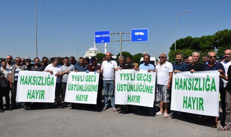 Nakliyecilerden Kapıkule'de 'yoğunluk' protestosu