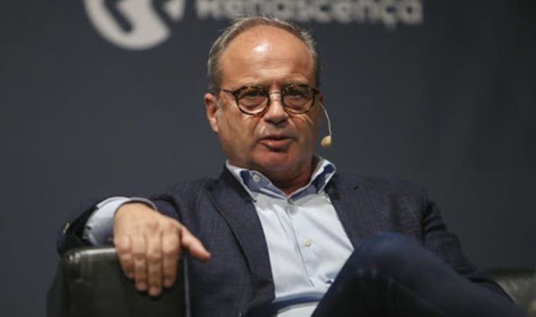 Luis Campos, Paris Saint-Germain'e imza atıyor