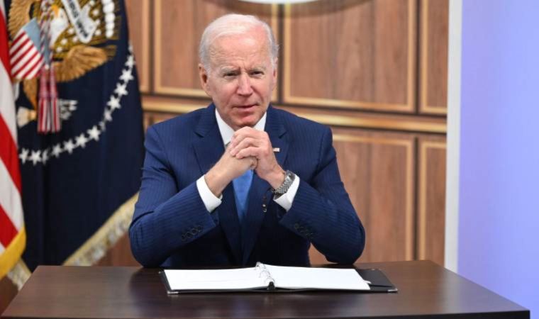 Biden, Ukrayna’ya gelişmiş roket sistemleri içeren yeni silah paketini resmen duyurdu