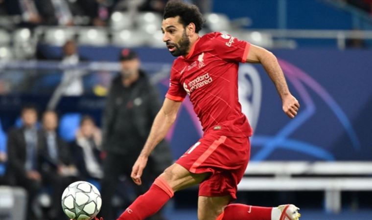 Salah, İngiltere'de yılın futbolcusu seçildi