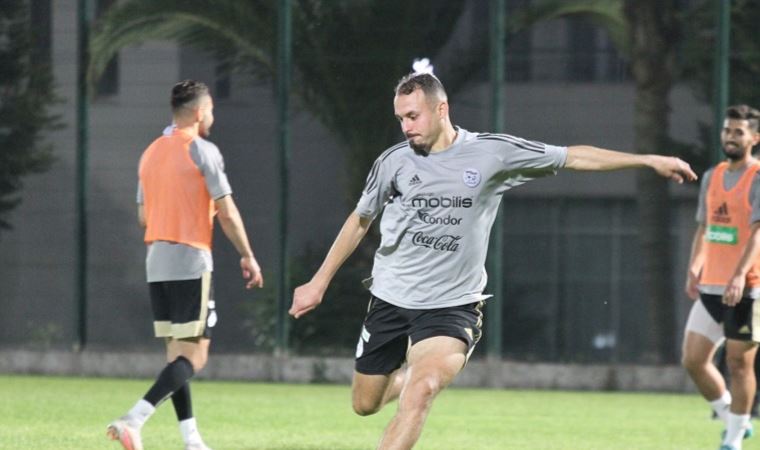 Cezayirli futbolcu Billel Ben Hamouda maç çıkışı trafik kazasında yaşamını yitirdi