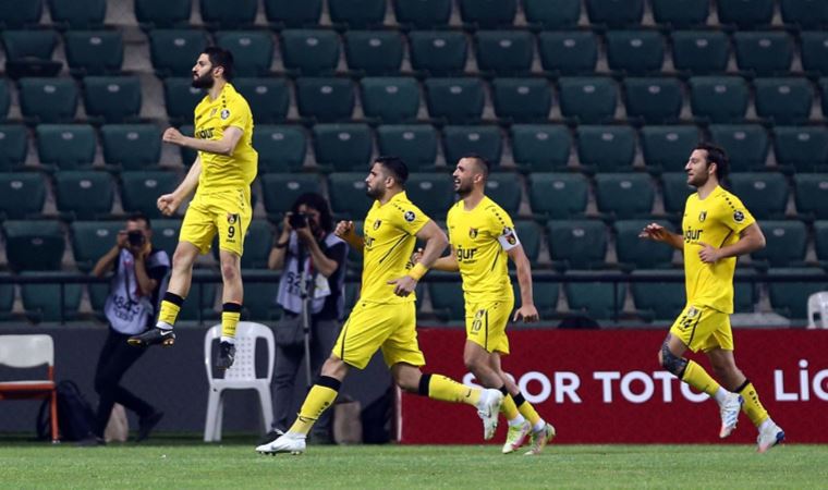 Süper Lig'in son bileti İstanbulspor'un