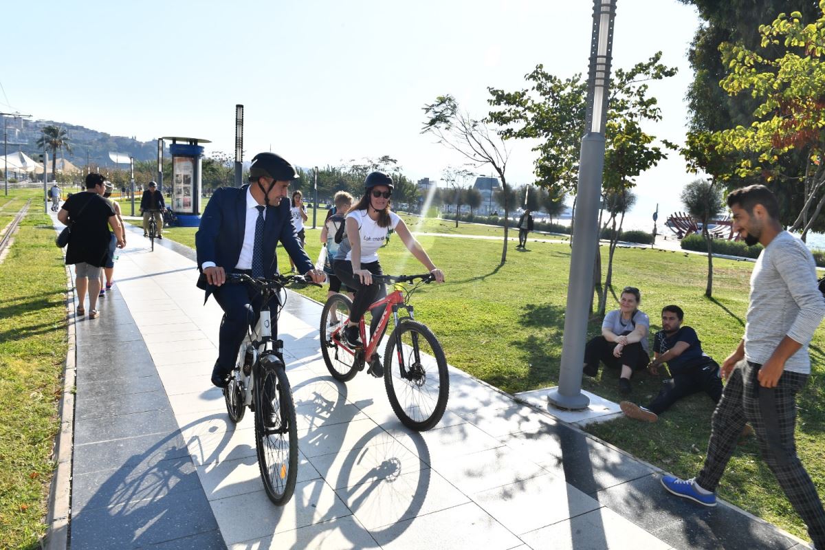 Bisiklet kenti İzmir: Hayatın her alanında...