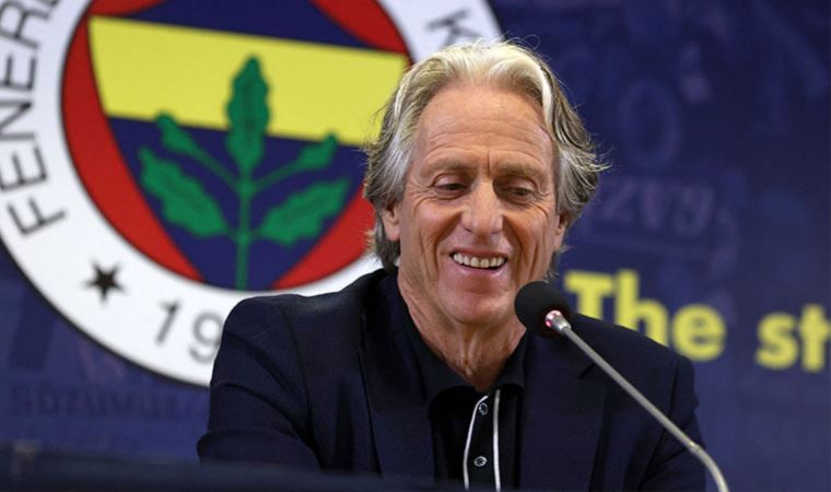 Fenerbahçe'de Jorge Jesus imzayı attı