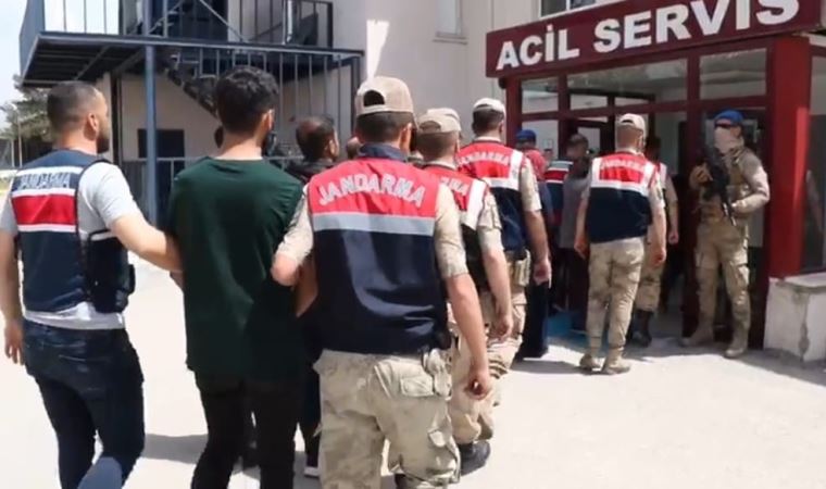 Van merkezli 4 ilde 'terör' operasyonu: 11 gözaltı