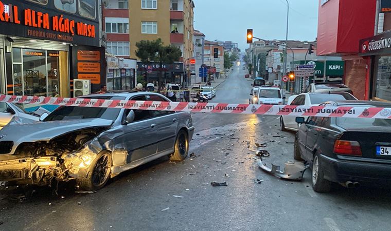 Ümraniye'deki trafik kazası: 2 kişi yaralandı (05 Haziran 2022)