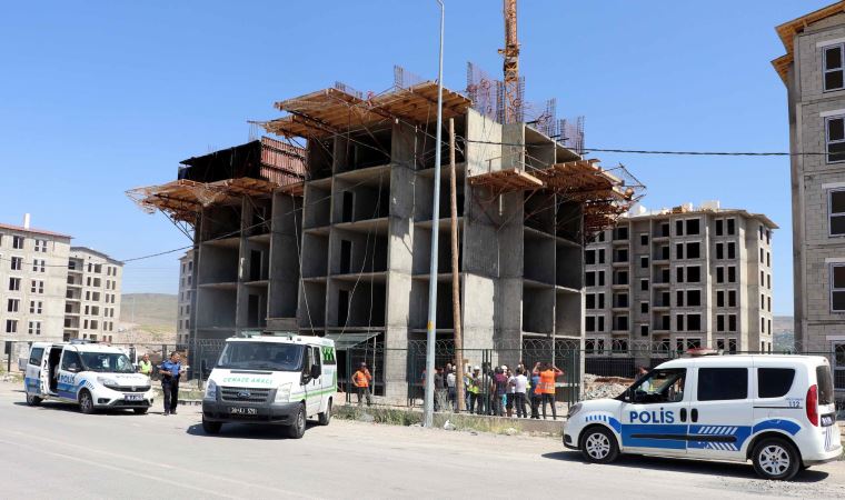 Kayseri'de iş cinayeti: 58 yaşındaki işçi, iskeleden düşerek hayatını kaybetti (05 Haziran 2022)