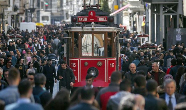 Nureddin Nebati, yeni modeli özetledi: Dar gelirli hariç üretici, ihracatçılar kâr ediyor, çarklar dönüyor