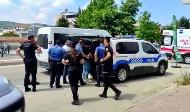 Bursa'da komşu kavgası: 2 kardeşten biri hayatını kaybetti