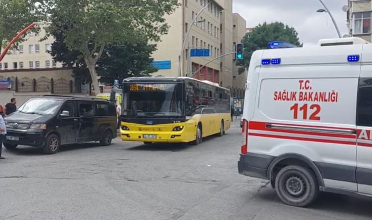 Sultangazi'de otobüs çocuklara çarptı, şoför kaçtı