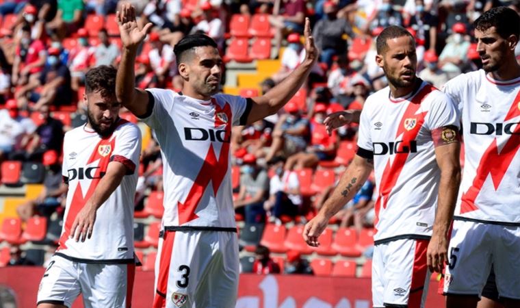 Radamel Falcao, Rayo Vallecano'dan ayrılmıyor!