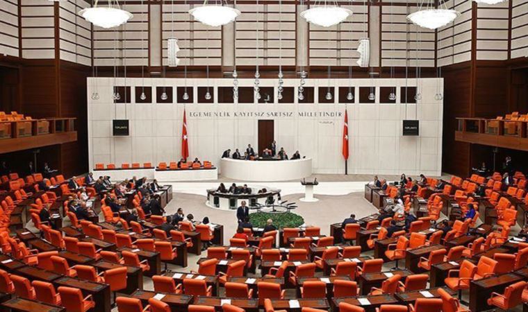 AKP ve MHP’den ret: Kamu eczacılarının mali ve özlük hakları Komisyon’da kaldı!