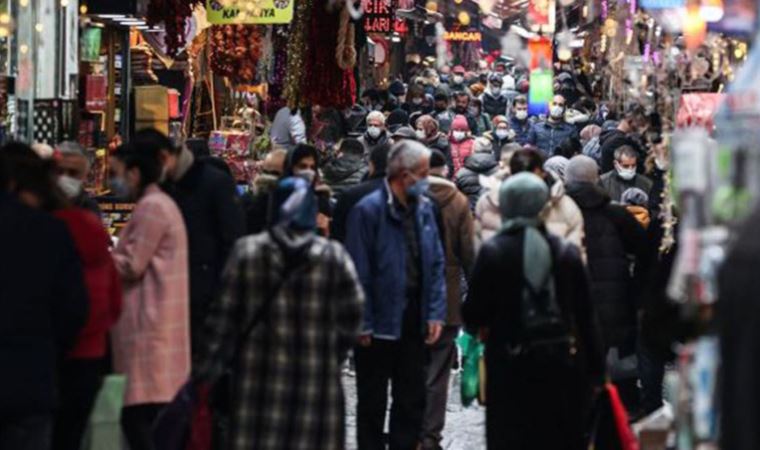 Bilim Kurulu Üyesi Özlü: Kronik hastalığı olanlarda risk yüksek