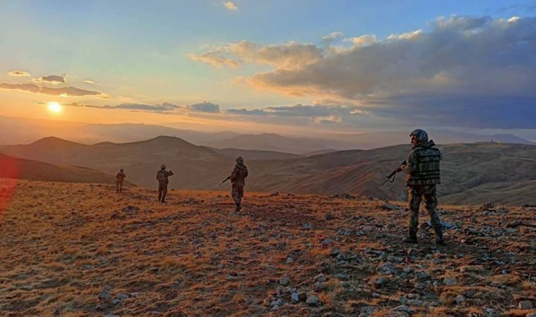 MSB: Hudut hattında 5'i terör örgütü üyesi, 8 kişi yakalandı