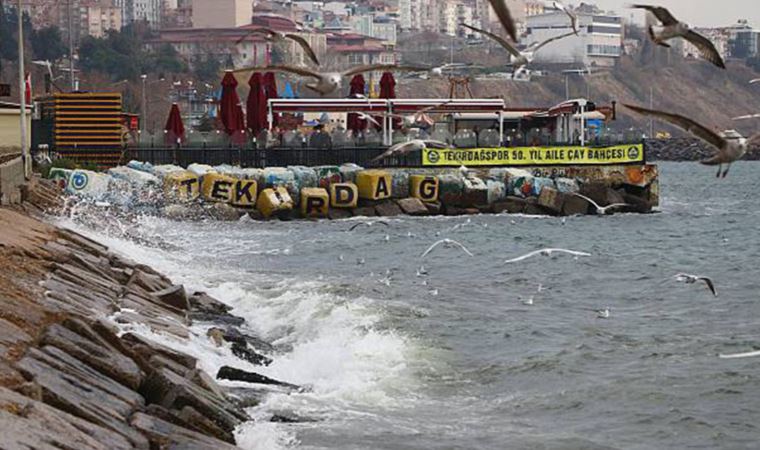 Tekirdağ'da deniz ulaşımına 'lodos' engeli