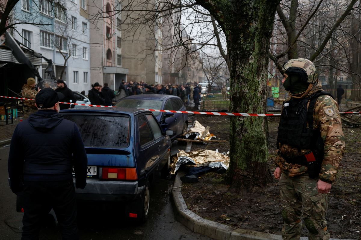 Son Dakika... Ukrayna İçişleri Bakanı Denis Monastırskiy'nin öldüğü helikopter kazasından görüntüler....