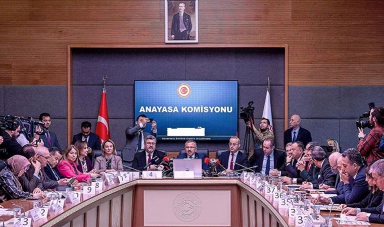 Anayasa değişikliği teklifi görüşmelerine ürolog çağrılmasına tepki: Bu yüce Meclis bunlara mahkum mu?