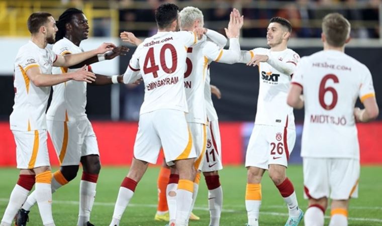 Galatasaray Kulübü Başkanı Dursun Özbek: 'Hatırı sayılır transfer talepleri var'