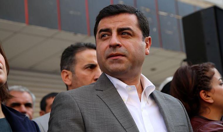 Selahattin Demirtaş'tan Kılıçdaroğlu'na canlı yayında soru: Seçimden sonra Saray'ı kadınlara tahsis etmek iyi olmaz mı?